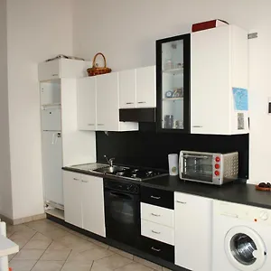 Casa Via Aspromonte 17 Appartamento