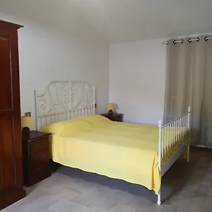 A 10 Chilometri Da E 2 Dalla Di Solanas Casa vacanze